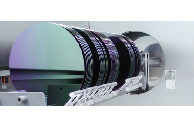 Лодочка с пластинами